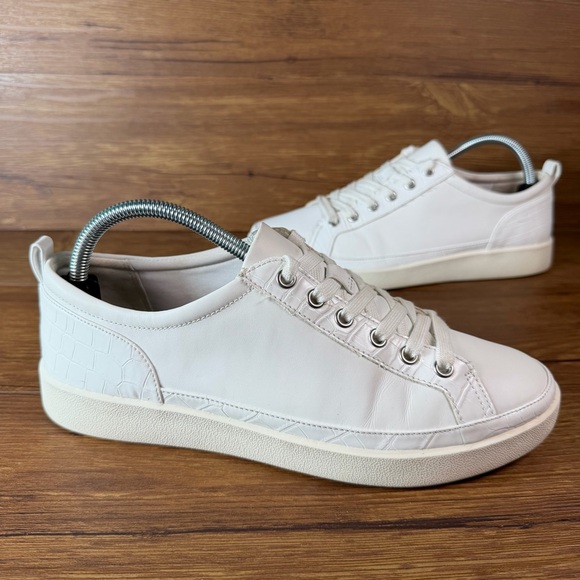 Vionic Winny Leather Sneaker Women’s Size 9.5 Low Top Shoes WIDE - Picture 11 of 11